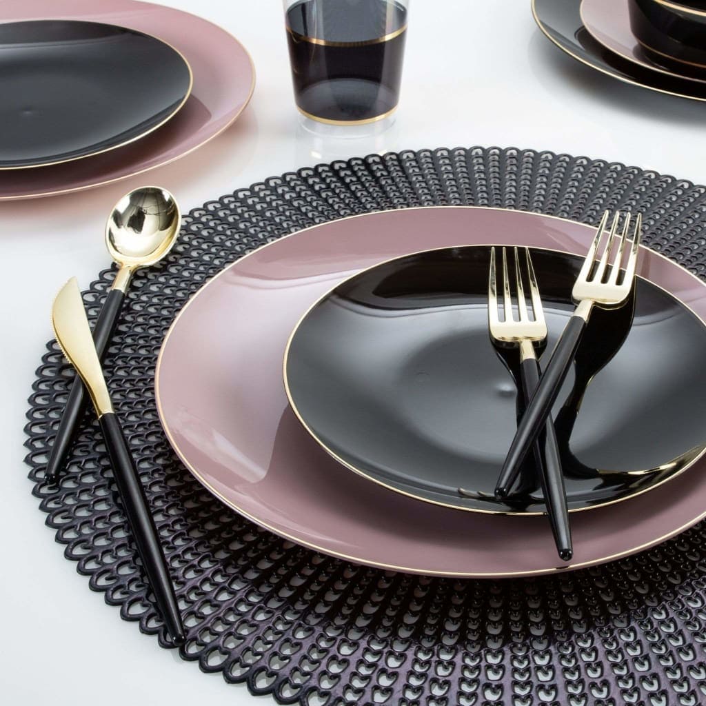 Mauve and Gold Rim Plastic Plates (10 Count)