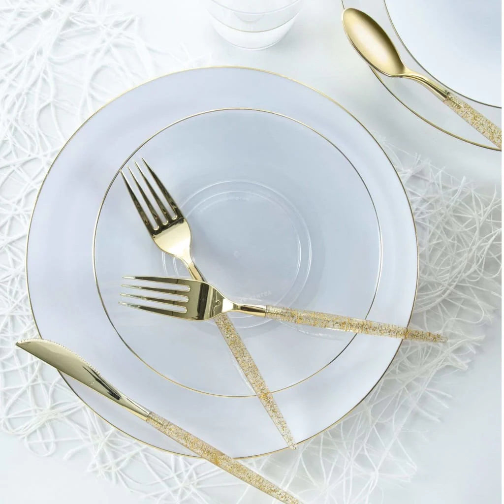 Clear Gold Rim Plastic Plates (10 Count)